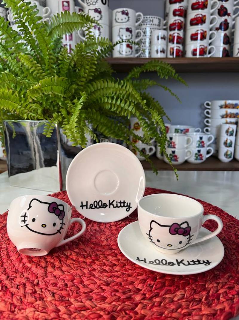 2 KİŞİLİK 110 ML HELLO KİTTY DESEN TÜRK KAHVE FİNCAN TAKIMI